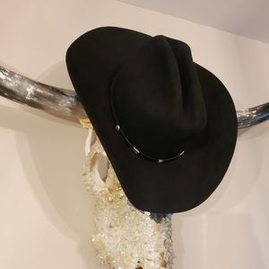 Cowboy hat